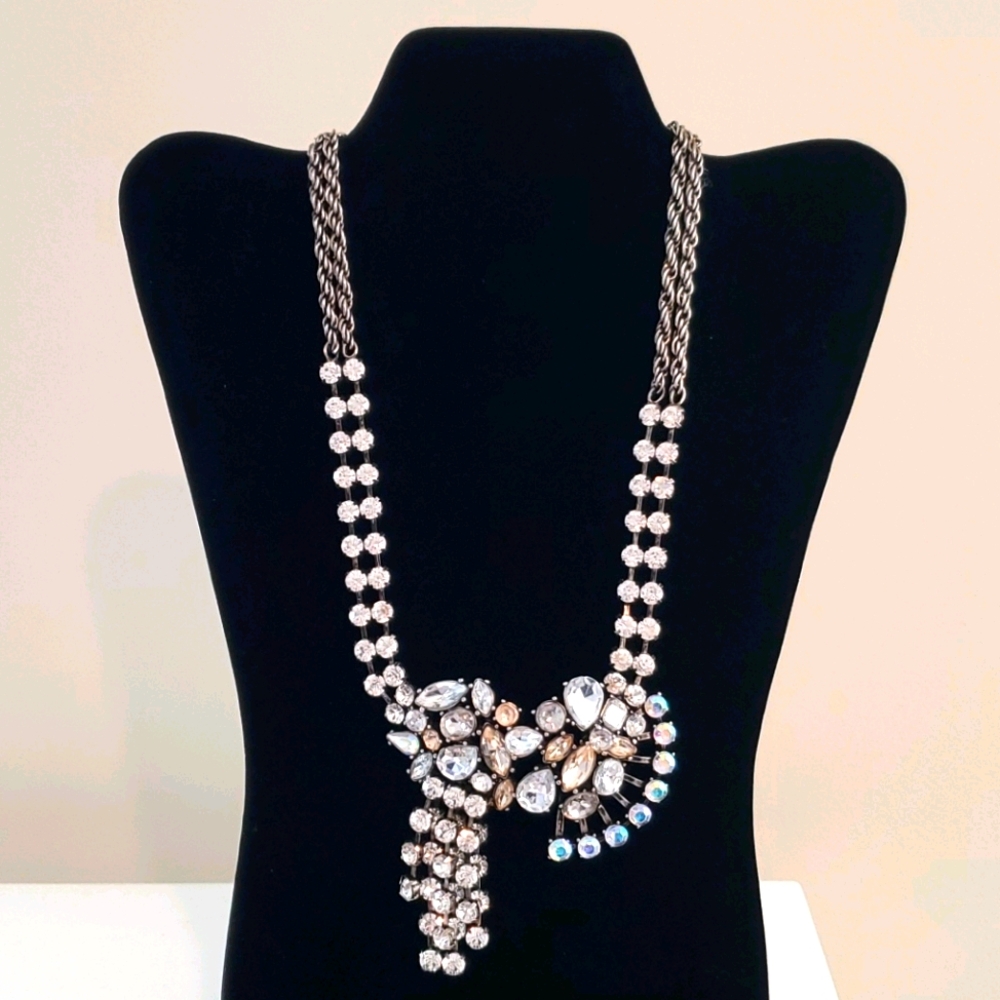 Banana Republic Chunky Necklace